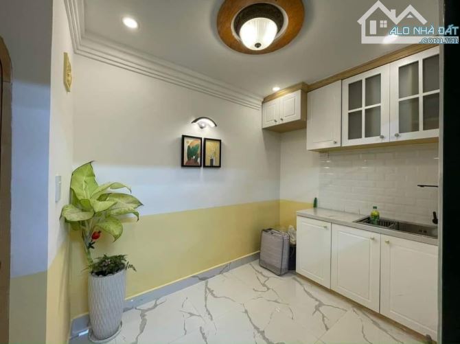 Ngộp bank gấp bán Nguyễn Văn Luông 46m2 4 tầng BTCT hẻm rộng thông tứ tung . - 2