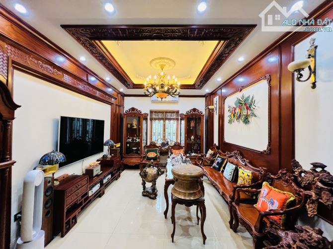 Bán nhà phố Giải Phóng, ô tô kinh doanh quận Thanh Xuân, DT 68m2 x 5T, Giá 14 tỷ