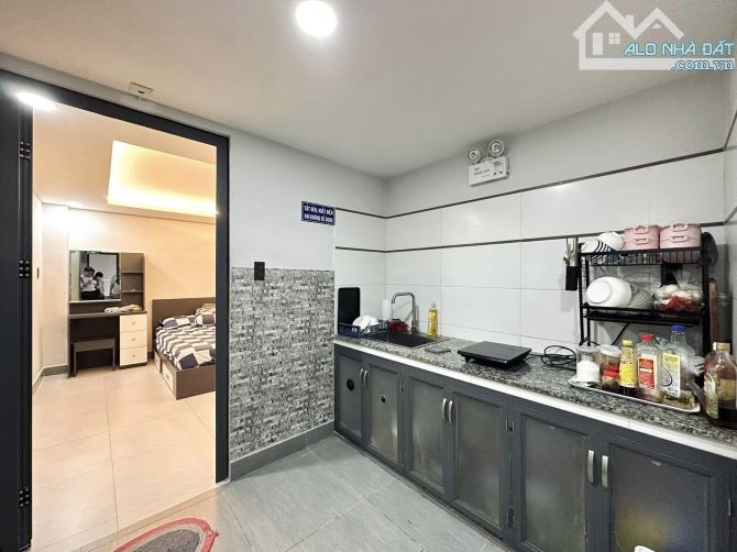 Bán nhà Nguyễn Duy Dương,Quận 10, (4x10) 4T đẹp chỉ 5.2 tỷ hơn.