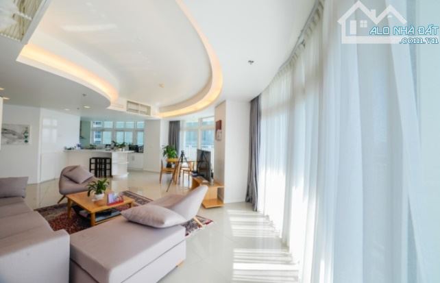 Cần bán gấp căn hộ Full nội thất Luxury 200m2 Azura view trực diện xem pháo hoa quốc tế - 1