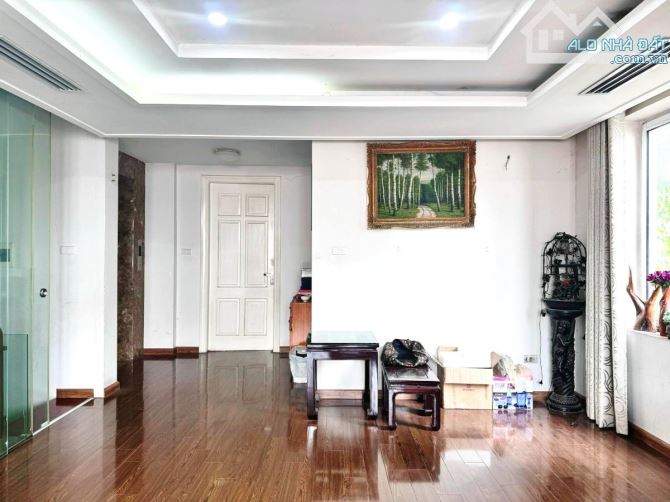 Hạ Sốc! Bán nhà Trần Quý Kiên, Vỉa hè, ô tô tránh dừng đỗ, KD Vip, Phân lô, 85m2 5T MT 6m - 1