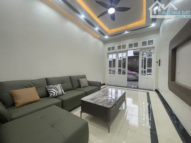 BÁN NHÀ NGUYỄN VĂN CỪ 55m2 5 TẦNG Ô TÔ TRÁNH NHAU, VỈA HÈ, VIEW THOÁNG VĨNH VIỄN - 2