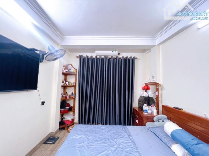 Phố Hàm Nghi - Nguyễn Đổng Chi Nhà Mới 40m, 6 Tầng Ô tô đỗ cửa Nhỉnh 9tỉ - 2