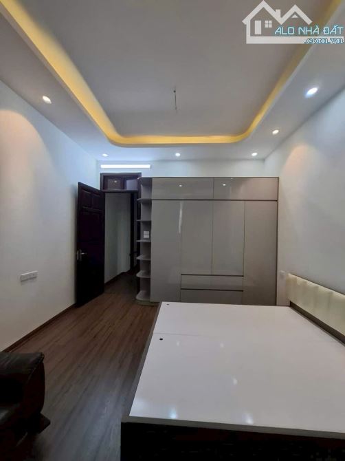 KIM NGƯU 5 tầng 47m² mặt tiền 4m nhà đẹp long lanh - 2