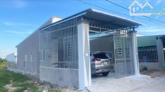 Bán căn nhà ở KCN Phước Đông Trảng Bàng 430 triệu sổ riêng 184m2 bao phí - 2