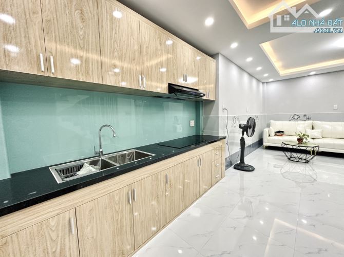 Bán nhà mới Phan Văn Trị, Bình Thạnh, Ngang 6.6m, Đầy đủ công năng, 36m2, Giá 3.7 Tỷ - 2