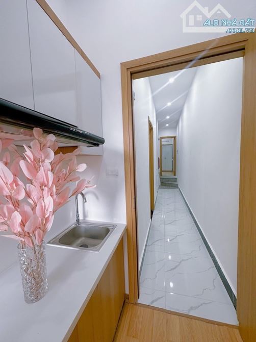 TOÀ CH DỊCH VỤ ĐƯỜNG NGUYỄN TRÃI, TX, 50M2 x 5 TẦNG, 10 PHÒNG KHÉP KÍN, DÒNG TIỀN 50 TR/TH - 3