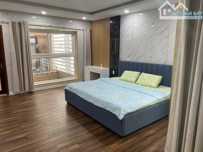 NHÀ MT ĐẠI LỘ 2 - PHƯỚC BÌNH, 230M2 (10x23)M, 5 TẦNG, SÂN RỘNG, CÓ GARA OTO,  CHỈ 30.5 TỶ. - 3