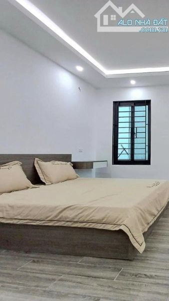 Bán nhà phố Pháo Đài Láng,35M x 5 tầng , 3 ngủ mới  đẹp long lanh giá 6,799 tỷ - 4