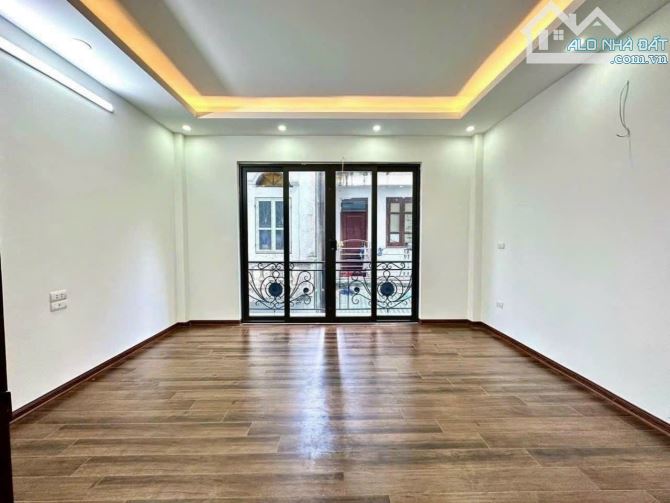 Bán nhà Thị Trấn Trạm Trôi Hoài Đức, 40m²*4tầng, xây độc lập, gần chợ Giang Xá giá 3,6 tỷ - 5