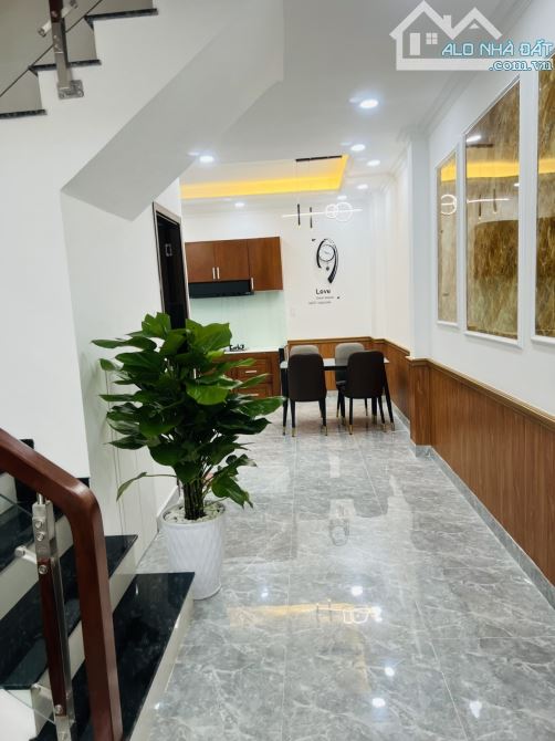 Bán nhà mới đẹp hẻm 118 Nguyễn Thị Thập Quận 7. 🔸Dt 4x13 m. Giá 5.38 Tỷ - 5