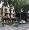 Cho thuê nhà nguyên căn mặt phố Trần Hưng Đạo, 123m2, mặt tiền 9m, giá 7.000$/tháng