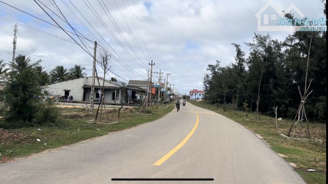 BÁN ĐẤT NỀN TRỰC DIỆN BIỂN HOÀI HẢI, GẦN KHU DU LỊCH MŨI GÀNH, HOÀI NHƠN, BÌNH ĐỊNH