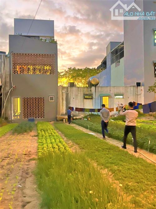 RẺ ĐẤT SÁT BIỂN MỸ KHÊ mặt tiền LÊ MẠNH TRINH hướng Đông TỐT NHẤT