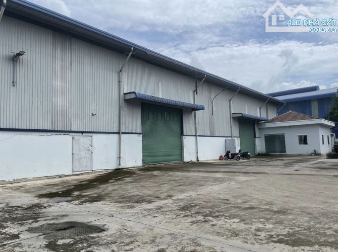 Cho thuê kho xưởng KCN Thái Hòa, Long An tdt: 3.000m2, xưởng : 1.600m2