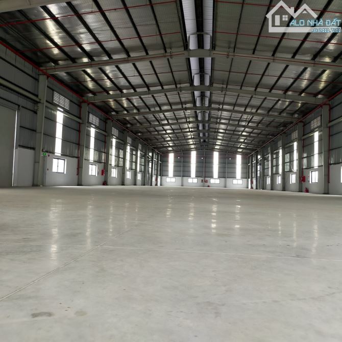 Cho thuê xưởng KCN Đức Hòa 3,Long An,kv:3.000m2,xưởng:2.000m2,vp:130m2