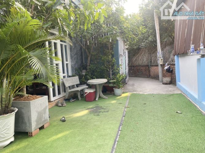 🏡 Bán Nhà Cấp 4 Sân Vườn Sổ Hồng Hoàn Công DT: 90m2 Chỉ 2,15 Tỷ - 1