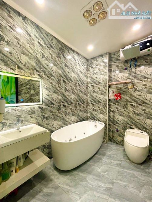 Siêu phẩm mặt đường Trung Lực 60m2 nhiều tầng có thang máy - 3