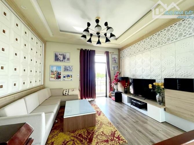 VILLA CỰC HIẾM NGHĨ DƯỠNG KHU NAM VIỆT Á. - 2