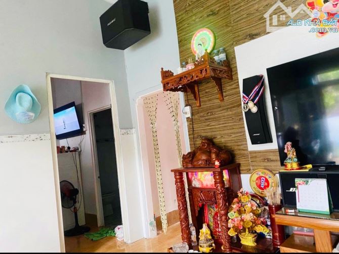 🏡 Bán Nhà Cấp 4 Sân Vườn Sổ Hồng Hoàn Công DT: 90m2 Chỉ 2,15 Tỷ - 6