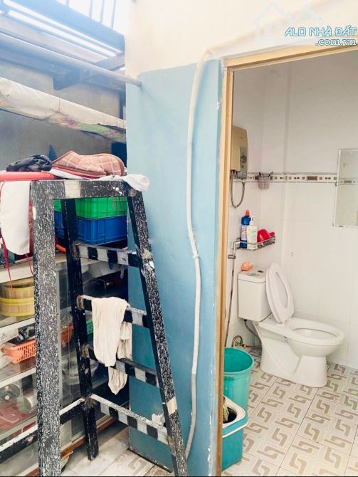 🏡 Bán Nhà Cấp 4 Sân Vườn Sổ Hồng Hoàn Công DT: 90m2 Chỉ 2,15 Tỷ - 9