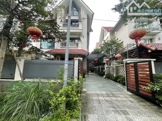 Cho thuê biệt thự An Hưng  nhà mới hoàn thiện, full điều hòa giá 29tr