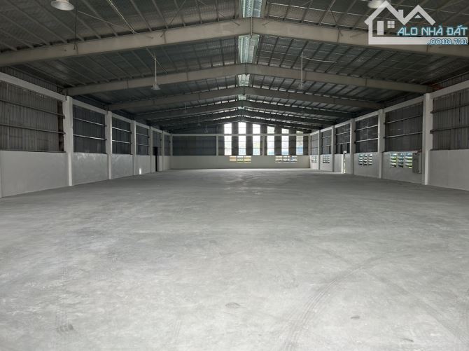 Cần Cho thuê Kho xưởng 1400m2 tại Biên Giang,Hà Đông.Giá 60k/m2.Có PCCC vòng ngoài.