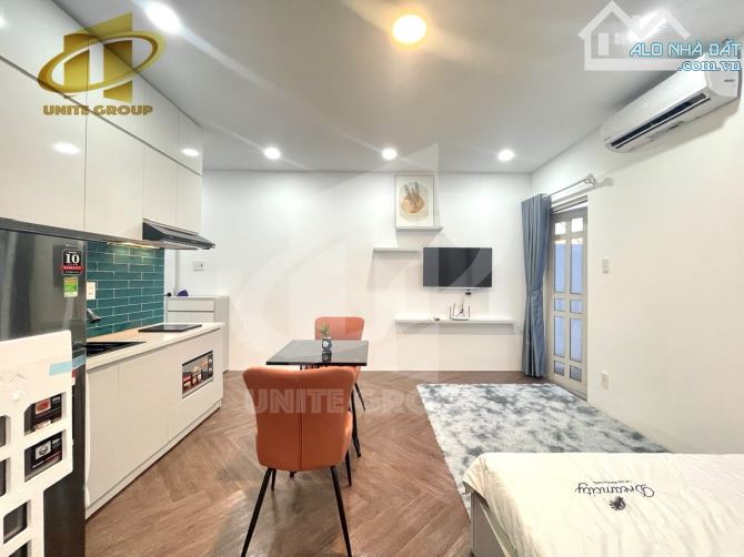 Căn studio mới xinh full nội thất tại Q7 🏡