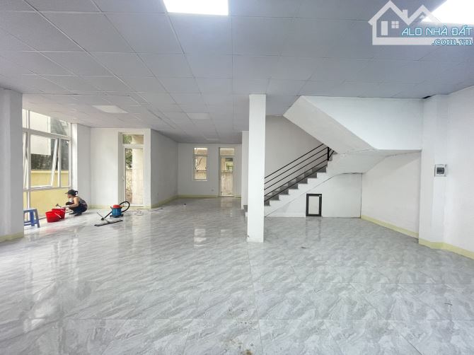 Cho thuê biệt thự An Hưng  nhà mới hoàn thiện, full điều hòa giá 29tr - 1