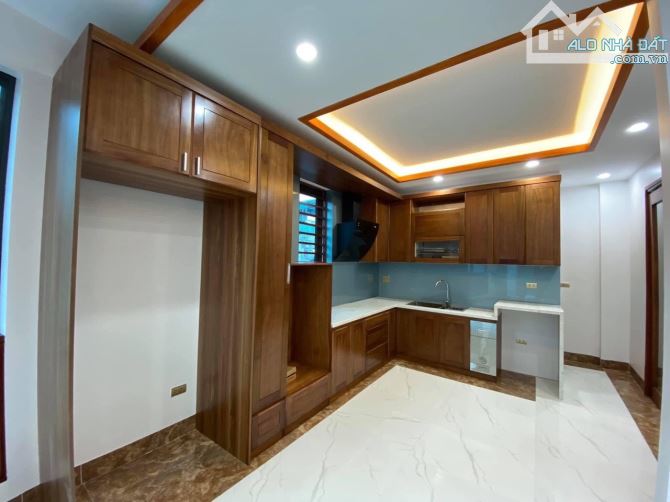 Bán PL Trung kính đường đôi 70m2 - MT 6.5m - 20m ra mặt phố - kinh doanh - ô tô tránh. - 1