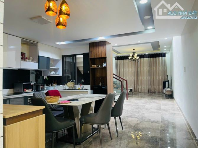 ⭐⭐⭐NHÀ ĐẸP 3 TẦNG ĐƯỜNG NGÔ HUY DIỄN 112,5M2 GIÁ 6,8 TỶ FULL NỘI THẤT - 1