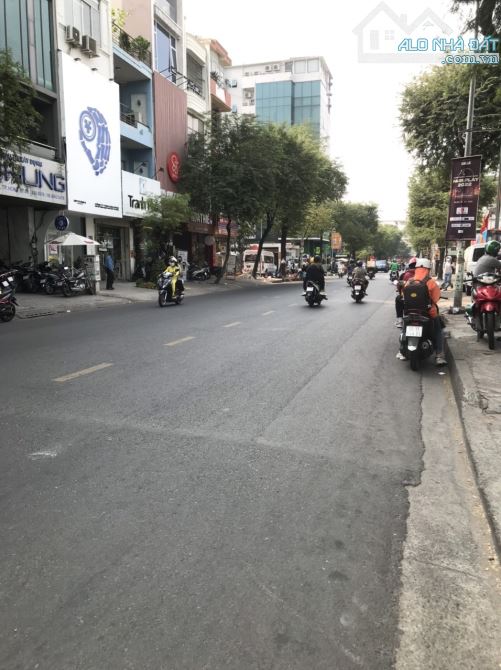 Cần bán MT  Sư Vạn Hạnh P12 Q10 DT 140m2 3 lầu giá 75 tỷ - 1
