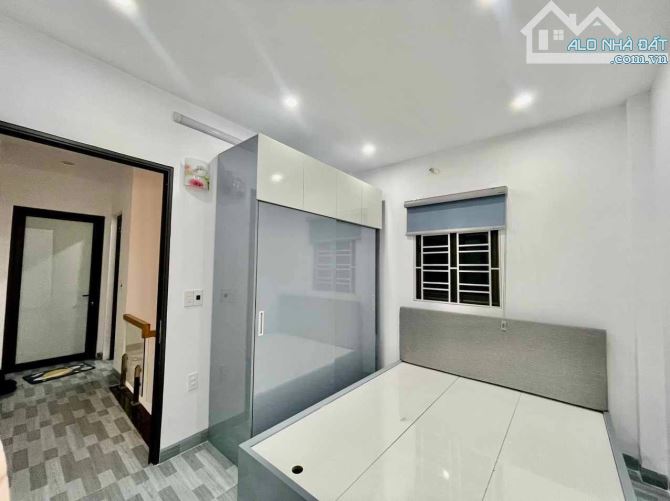 Siêu phẩm nhà 42m2* 2,5 tầng TÔN ĐỨC THẮNG xây mới sân cổng riêng, TẶNG LẠI NỘI THẤT - 1