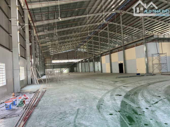 Cho thuê kho xưởng KCN Hải Sơn ,Long An dt kv : 6.000m2 , XD: 6.100m2 - 2