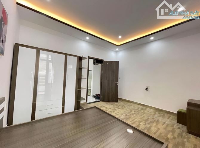 Chính chủ bán căn nhà mái thái 1 trệt 1 lầu , nhà 110m2 thổ cư 100% ngay chợ Thạnh Phú - 5