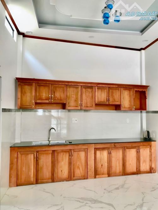 CHÍNH CHỦ GỞI BÁN NHÀ MẶT TIỀN KD MỚI XÂY 1 TRỆT 2 LẦU HÓA AN,DT 4X17M, HƯỚNG ĐÔNG NAM,4PN - 6