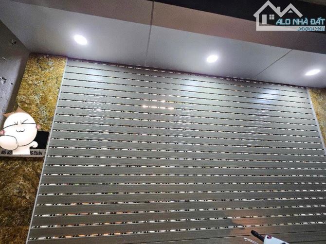 ✅CHỈ 6,2 TỈ - 35m2 ngõ HOT LẠC LONG QUÂN - 3 bước ra phố - 2 phút ra Hồ Tây