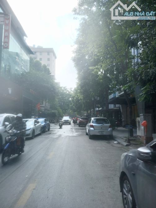 Bán nhà đất MP Trần Thái Tông, cầu giấy, diện tích 130m2, mặt tiền 7m,giá rẻ nhất cầu giấy