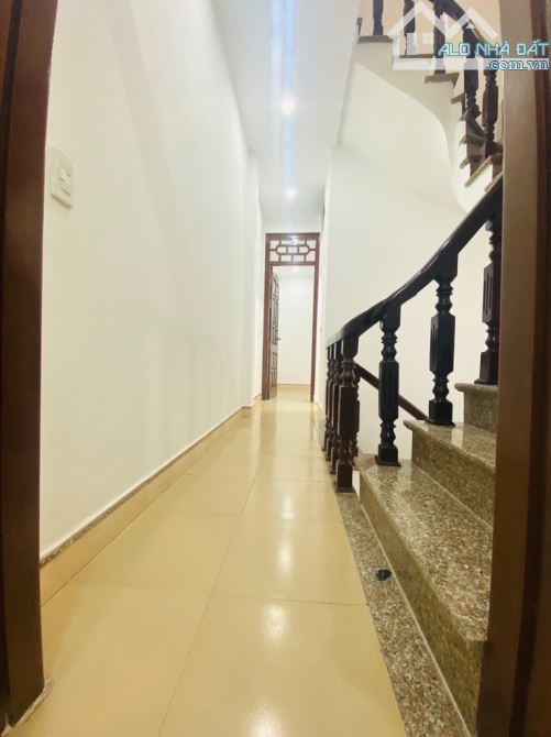 Chính chủ cần bán nhà phố Ngọc Thụy, Long Biên 42m, 5 tầng, mặt tiền 4m, giá 5.6 tỷ - 1