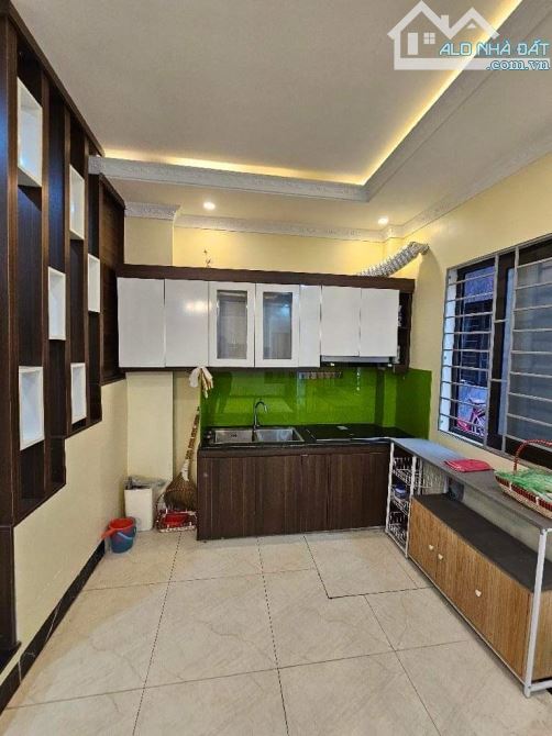 Bán nhà gấp, đang cho thuê, Đ. Nghĩa Phát, Q. Tân Bình, Giá 2 Tỷ 930/ 60m2, Sổ hồng riêng. - 1