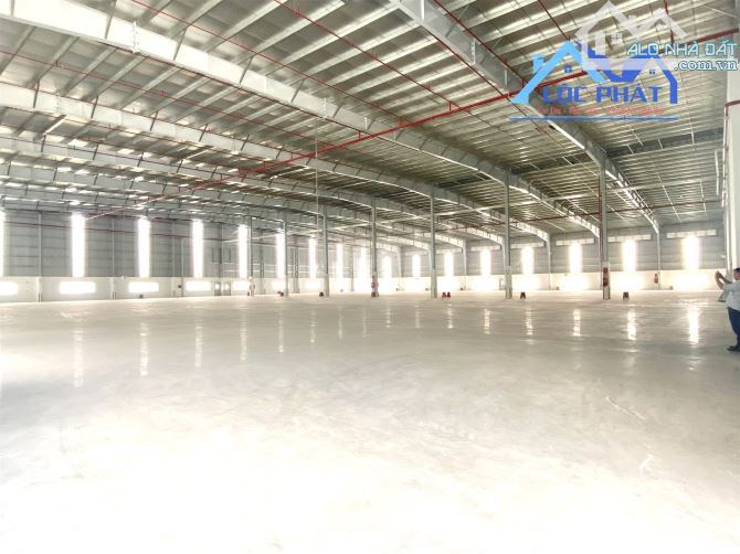 Cho thuê xưởng 5400m2 KCN Nhơn Trạch, Đồng Nai giá 729 triệu - 1