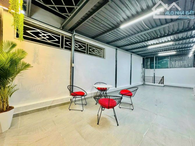 Nhà đẹp gần DH Công Nghiệp,tiện cho thuê. 59m2 Lê Quang Định xây 3 tầng,bán 2 tỷ 140 - 18