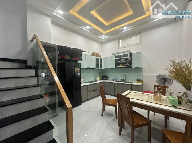 🏘 Bán nhà Huỳnh Thị Hai, Tân Chánh Hiệp, Quận 12 ✨ DT 79M2 6x15 - 4 tầng - Giá 7.5 tỷ - 2