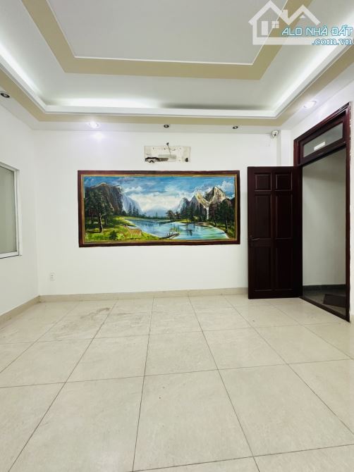 🚗🏡 GÒ VẤP - XE HƠI VÀO NHÀ - HẺM THÔNG - 65M2 - 4 TẦNG ĐÚC BTCT - HOÀN CÔNG ĐỦ 👉 - 2