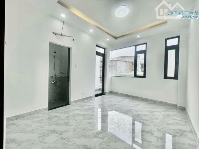 Nhà đẹp mới xây 4 tầng đúc bê tông cốt thép, khu VIP Cao Lỗ gần Topaz City, 4.5x10m - 3