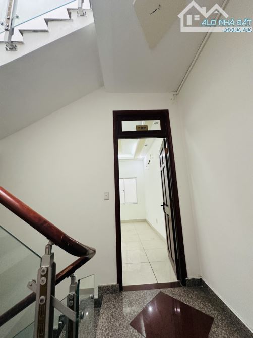 🚗🏡 GÒ VẤP - XE HƠI VÀO NHÀ - HẺM THÔNG - 65M2 - 4 TẦNG ĐÚC BTCT - HOÀN CÔNG ĐỦ 👉 - 3