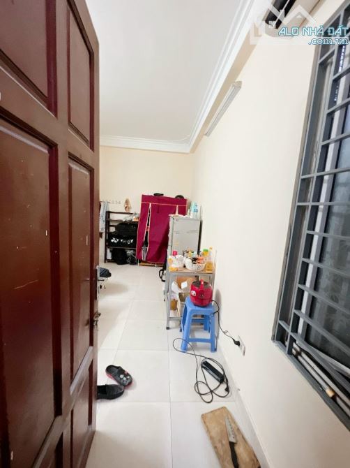 Bán nhà 4 tầng, 12 phòng khép kin, dòng tiền đều, trung tâm quận Đống Đa, chỉ hơn 8 tỷ - 4