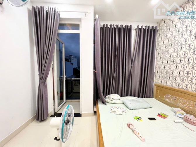 NHÀ HẺM XE HƠI QUAY ĐẦU - NGUYỄN DUY CUNG,P.12 - GÒ VẤP, 46m2(4x12)- 4 TẦNG BTCT CHỈ 6.2 T - 4