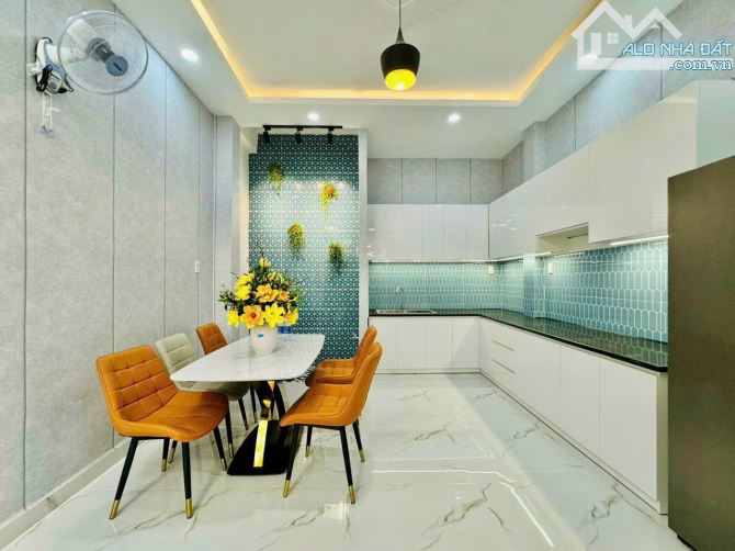 Nhà đẹp gần DH Công Nghiệp,tiện cho thuê. 59m2 Lê Quang Định xây 3 tầng,bán 2 tỷ 140 - 6