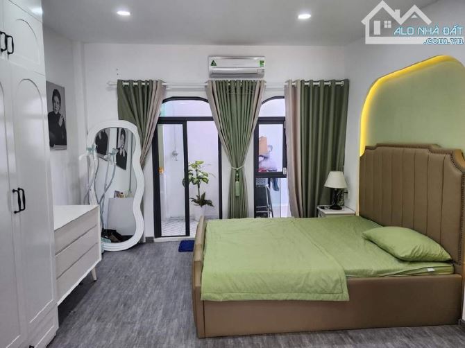 Nhà 2 Tầng Đường Số 10, Bình Hưng Hòa, 40m², hẻm ô tô 6m, Tặng Full Nội Thất Nhỉnh 4 tỷ - 7